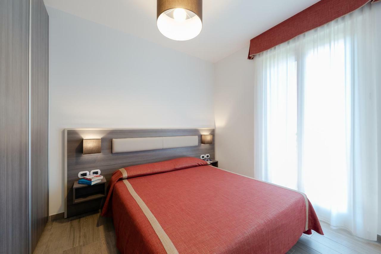 Boca Marina Aparthotel Alba Adriatica Exterior foto