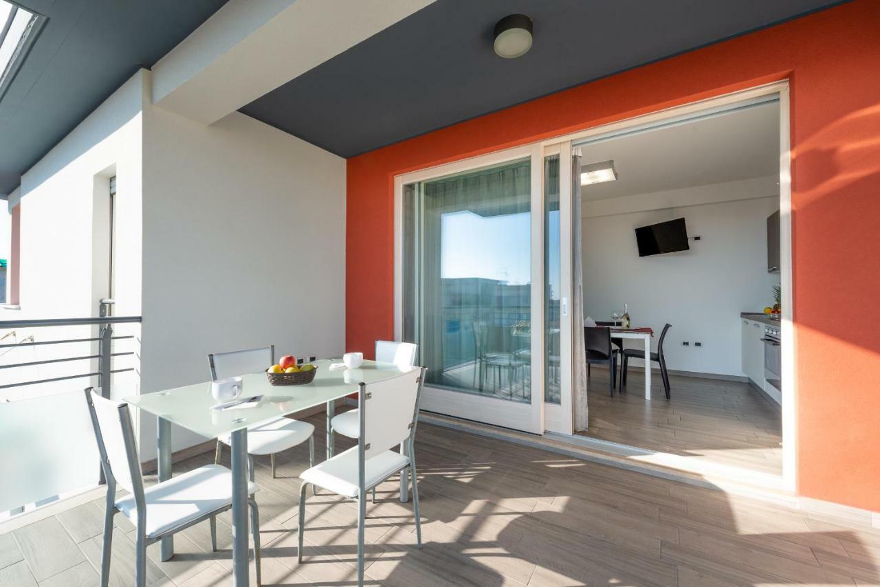 Boca Marina Aparthotel Alba Adriatica Exterior foto